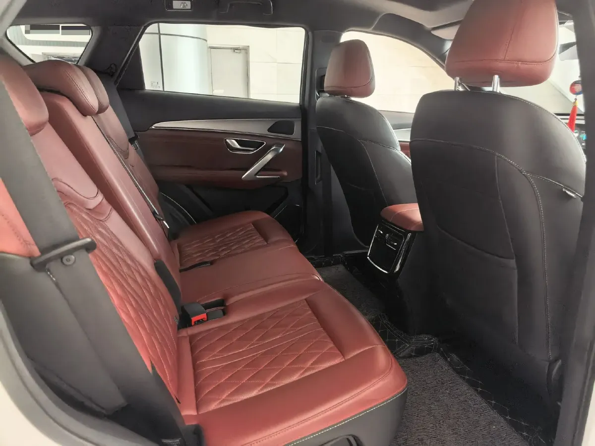 2025 Jetour X70 Plus 1.5T 156HP L4 CVT,autocango,china used car exporter,china ev exporter,chinese used car exporter,chinese used ev exporter