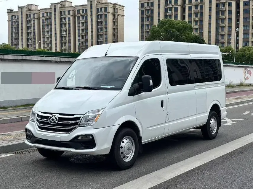 2018 MAXUS XinTu V80 2.5T 136HP L4 6MT,autocango,china used car exporter,china ev exporter,chinese used car exporter,chinese used ev exporter