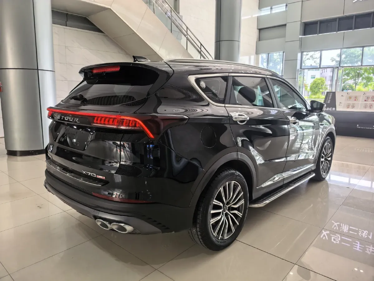 2025 Jetour X70 Plus 1.5T 156HP L4 CVT,autocango,china used car exporter,china ev exporter,chinese used car exporter,chinese used ev exporter