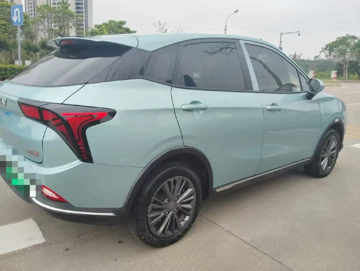 2022 ChangAn Oshan X7 Plus 1.5T 188HP L4 7DCT,autocango,china used car exporter,china ev exporter,chinese used car exporter,chinese used ev exporter