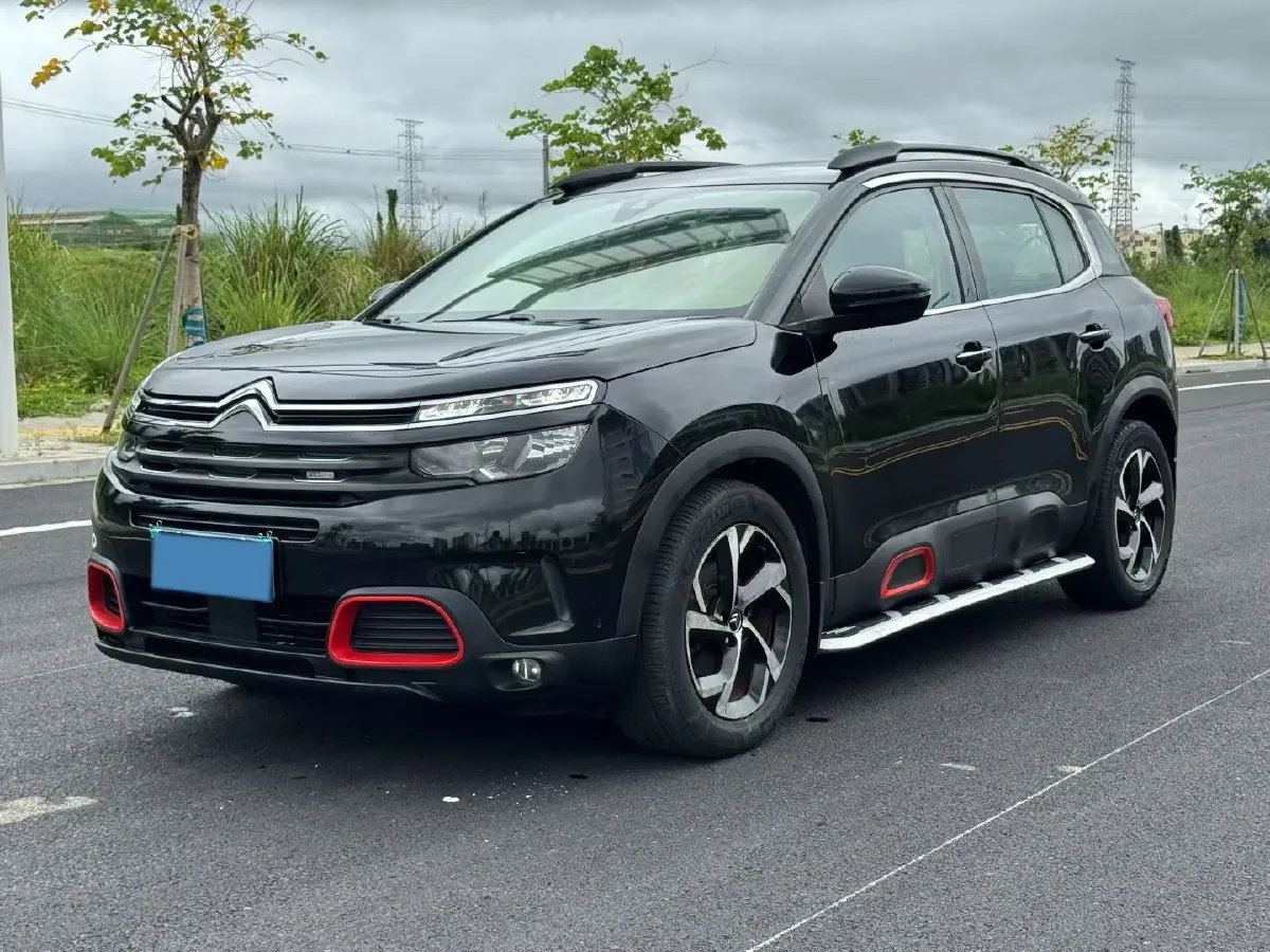 2017 Citroen C5 Aircross 1.6T 167HP L4 6AT,autocango,china used car exporter,china ev exporter,chinese used car exporter,chinese used ev exporter