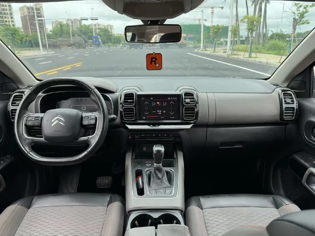 2017 Citroen C5 Aircross 1.6T 167HP L4 6AT,autocango,china used car exporter,china ev exporter,chinese used car exporter,chinese used ev exporter