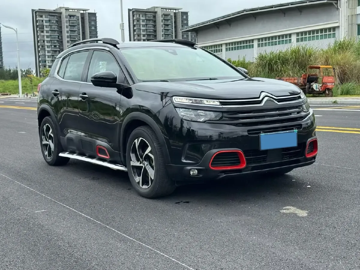 2017 Citroen C5 Aircross 1.6T 167HP L4 6AT,autocango,china used car exporter,china ev exporter,chinese used car exporter,chinese used ev exporter