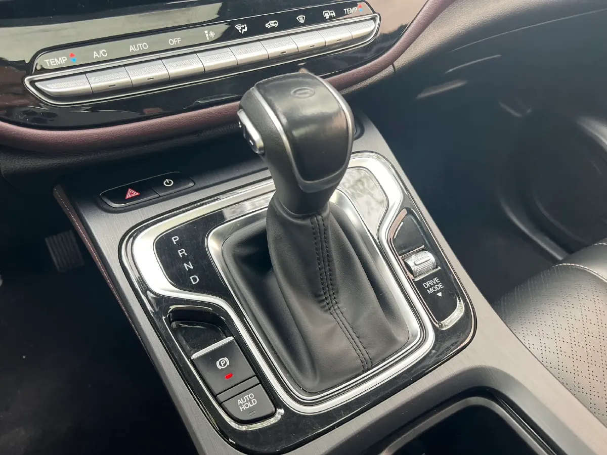2021 GAC Trumpchi M6 1.5T 169HP L4 7DCT,autocango,china used car exporter,china ev exporter,chinese used car exporter,chinese used ev exporter