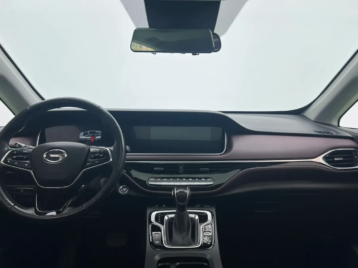 2021 GAC Trumpchi M6 1.5T 169HP L4 7DCT,autocango,china used car exporter,china ev exporter,chinese used car exporter,chinese used ev exporter