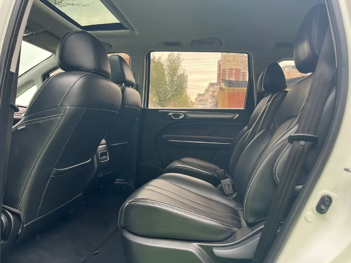2021 GAC Trumpchi M6 1.5T 169HP L4 7DCT,autocango,china used car exporter,china ev exporter,chinese used car exporter,chinese used ev exporter