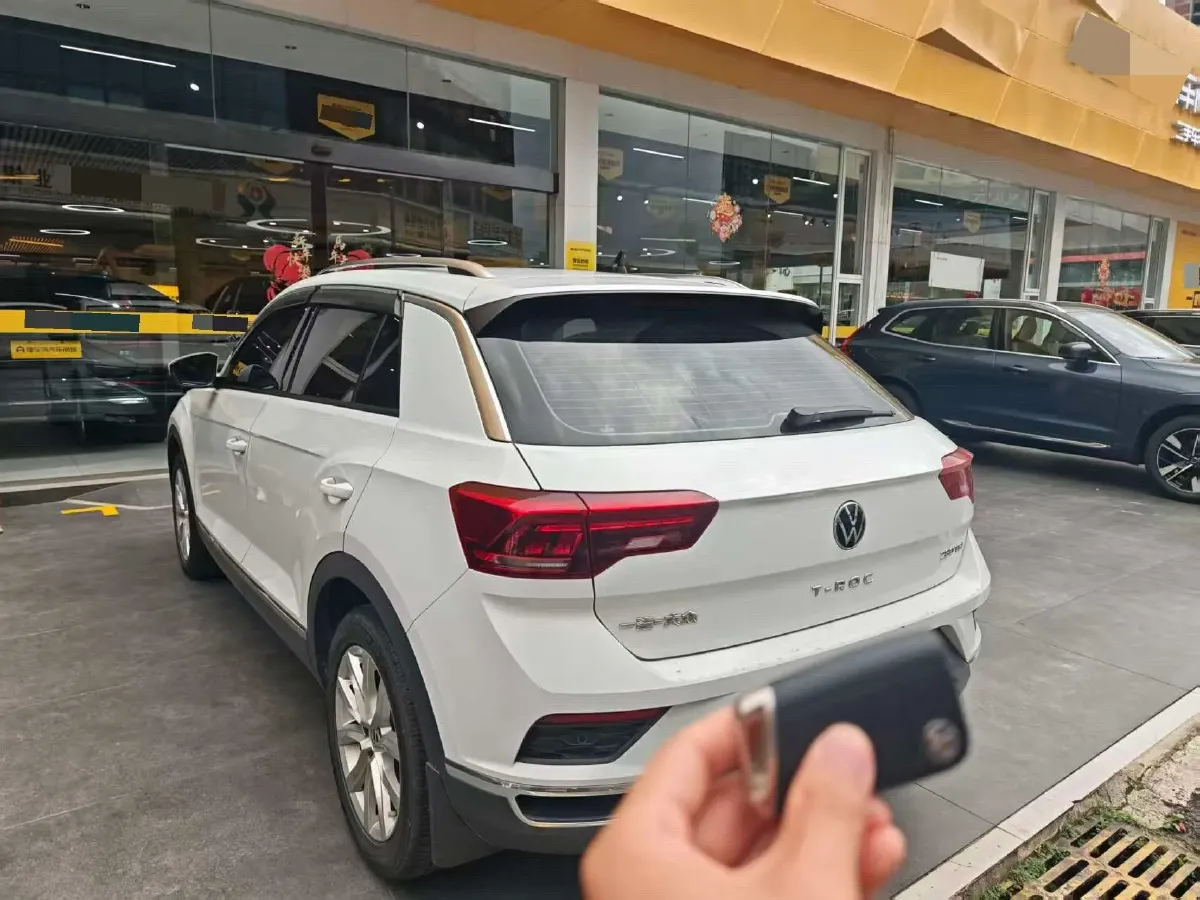 2022 Volkswagen T-Roc 1.4T 150HP L4 7DCT,autocango,china used car exporter,china ev exporter,chinese used car exporter,chinese used ev exporter