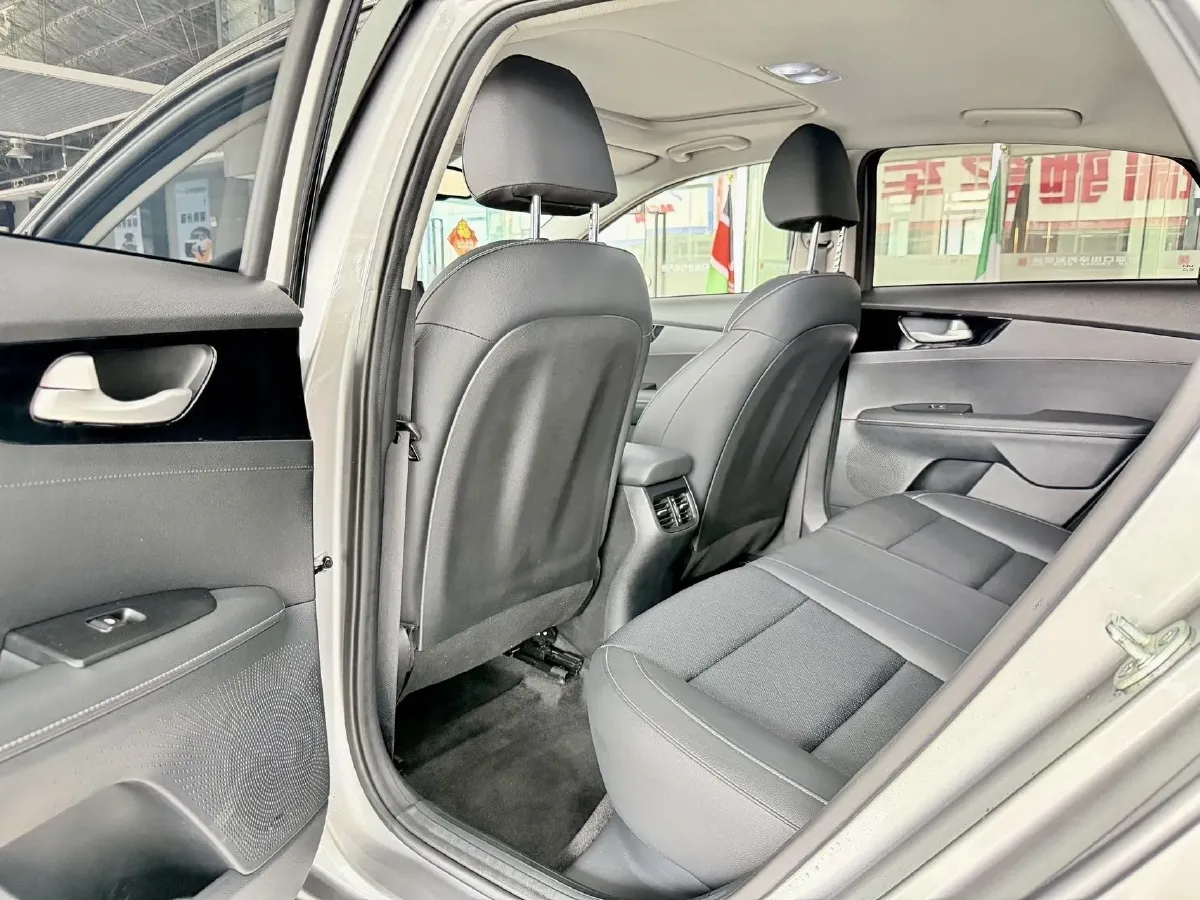 2021 Kia K3 1.5L 115HP L4 CVT,autocango,china used car exporter,china ev exporter,chinese used car exporter,chinese used ev exporter