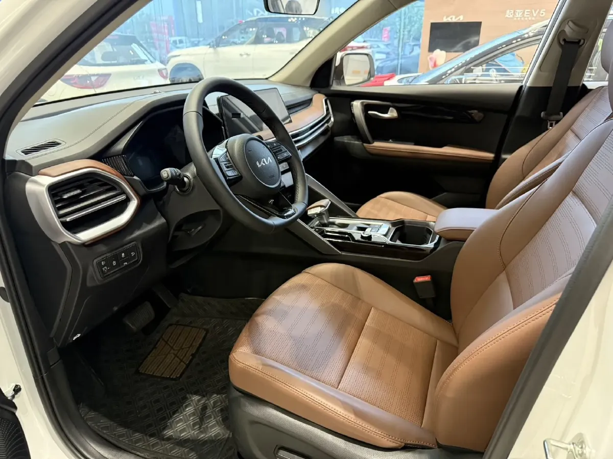 2021 Kia Sportage R 2.0L 161HP L4 6AT,autocango,china used car exporter,china ev exporter,chinese used car exporter,chinese used ev exporter