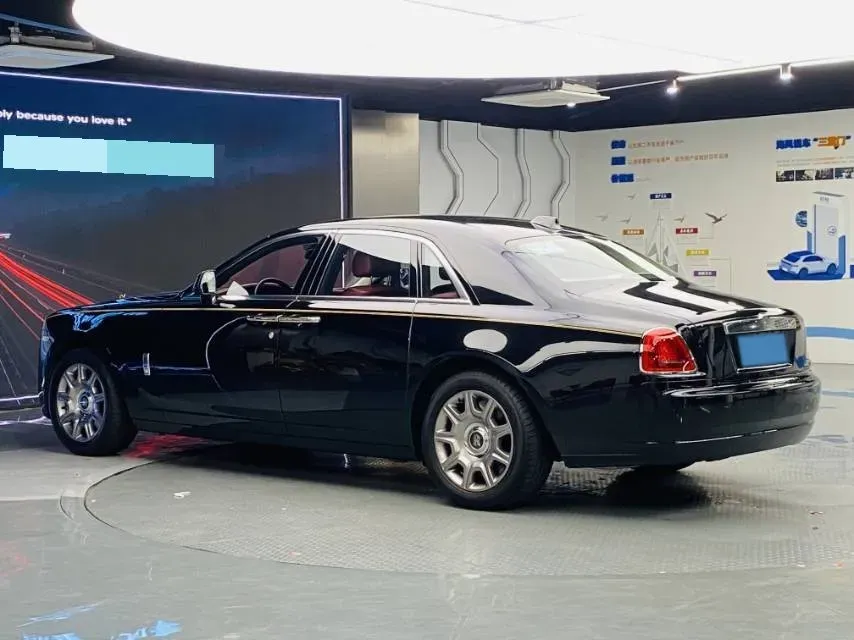 2018 Rolls-Royce Ghost 6.6T 571HP V12 8AT,autocango,china used car exporter,china ev exporter,chinese used car exporter,chinese used ev exporter