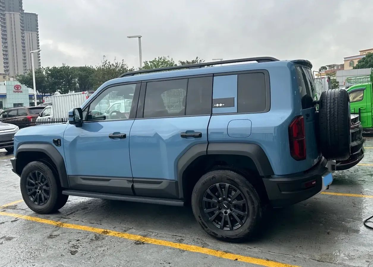 2023 FangChengBao Bao 5 1.5T 194HP L4 E-CVT PHEV 31.8KWH,autocango,china used car exporter,china ev exporter,chinese used car exporter,chinese used ev exporter