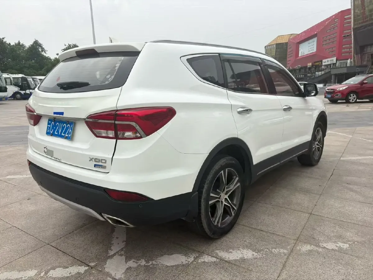 2017 LiFan X80 2.0T 192HP L4 6AT,autocango,china used car exporter,china ev exporter,chinese used car exporter,chinese used ev exporter