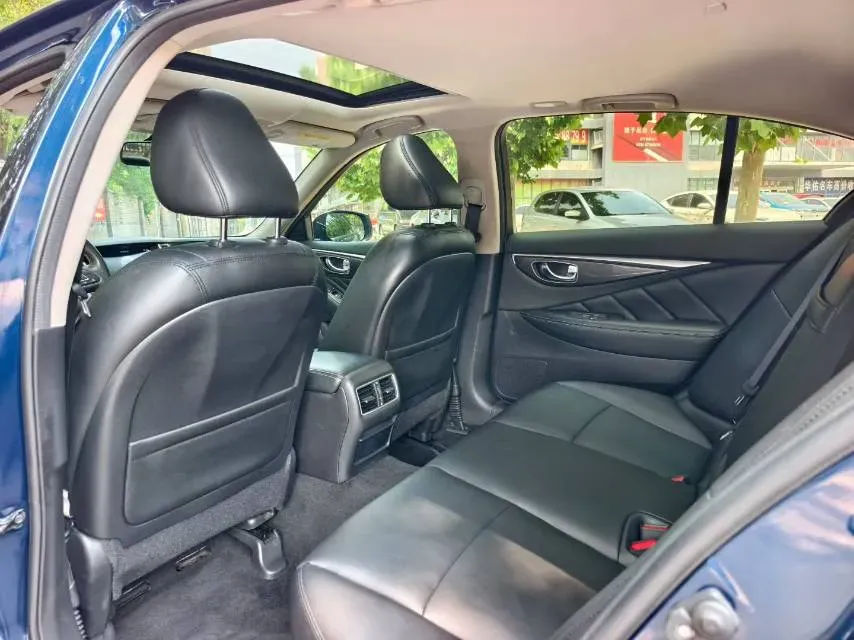2018 MAXUS G10 2.0T 224HP L4 6AT,autocango,china used car exporter,china ev exporter,chinese used car exporter,chinese used ev exporter