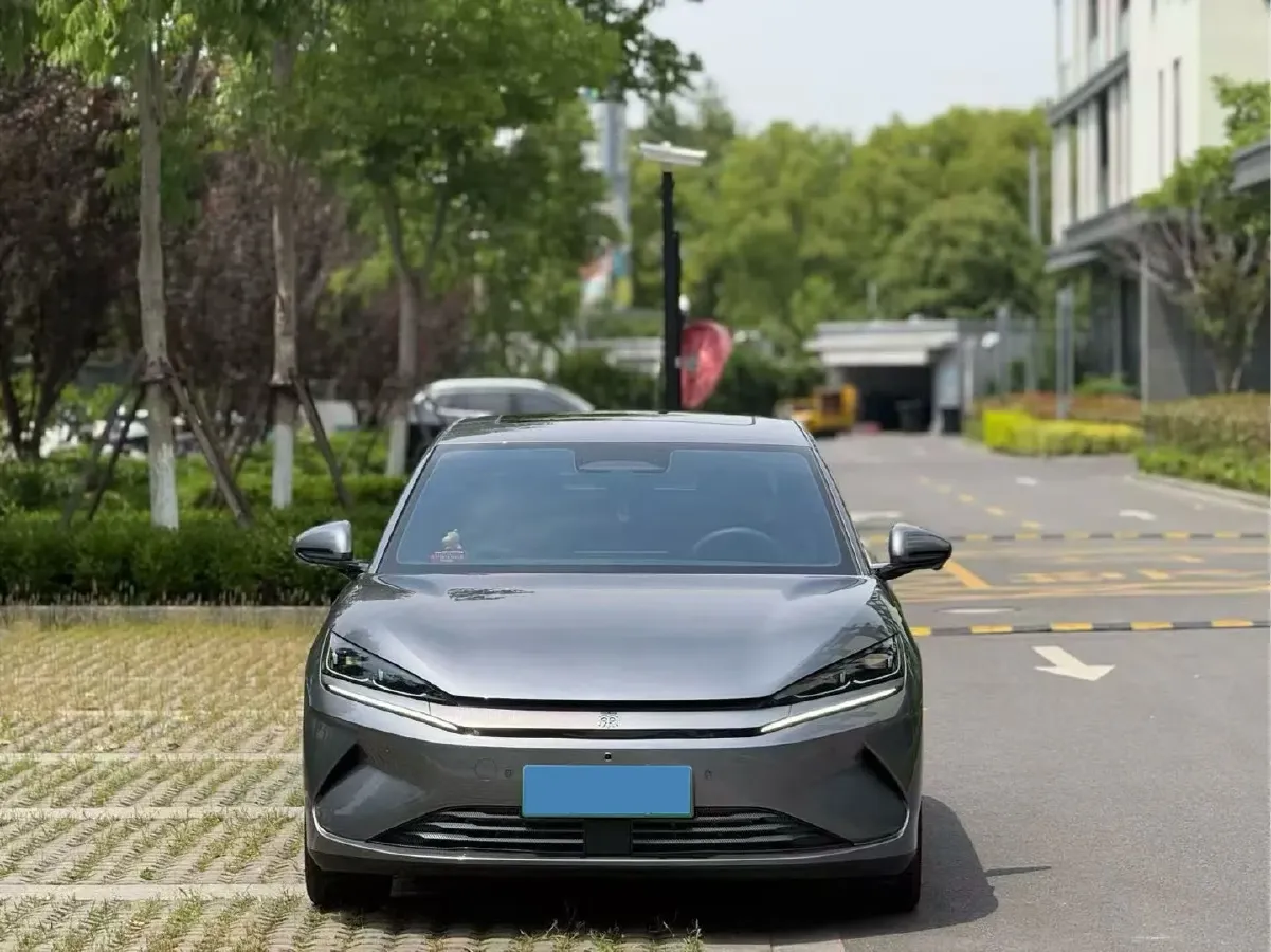 2025 BYD QinL BEV,autocango,china used car exporter,china ev exporter,chinese used car exporter,chinese used ev exporter