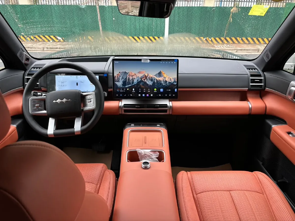 2025 FangChengBao Tai 7 1.5T 156HP L4 E-CVT PHEV,autocango,china used car exporter,china ev exporter,chinese used car exporter,chinese used ev exporter