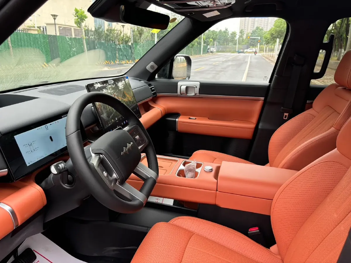 2025 FangChengBao Tai 7 1.5T 156HP L4 E-CVT PHEV,autocango,china used car exporter,china ev exporter,chinese used car exporter,chinese used ev exporter