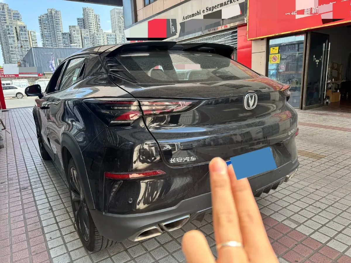 2020 ChangAn UNI-T 1.5T 180HP L4 7DCT,autocango,china used car exporter,china ev exporter,chinese used car exporter,chinese used ev exporter