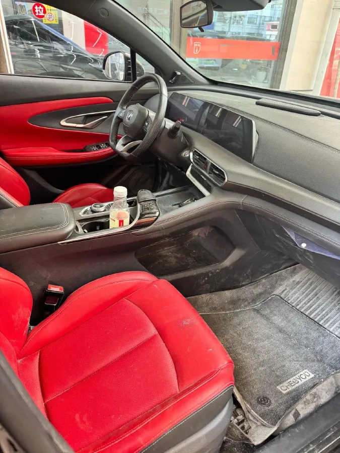 2020 ChangAn UNI-T 1.5T 180HP L4 7DCT,autocango,china used car exporter,china ev exporter,chinese used car exporter,chinese used ev exporter