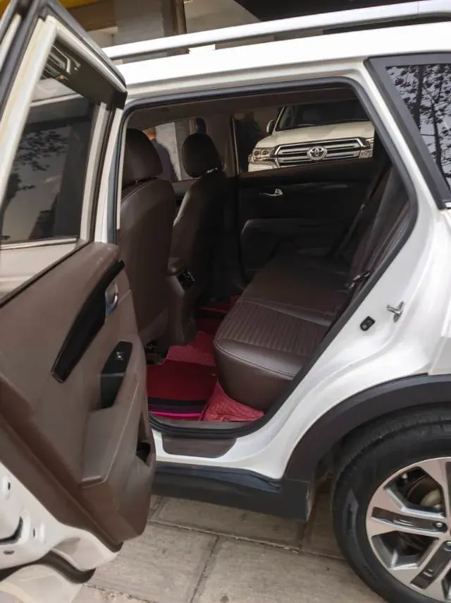 2018 Kia Sportage R 2.0L 160HP L4 6AT,autocango,china used car exporter,china ev exporter,chinese used car exporter,chinese used ev exporter