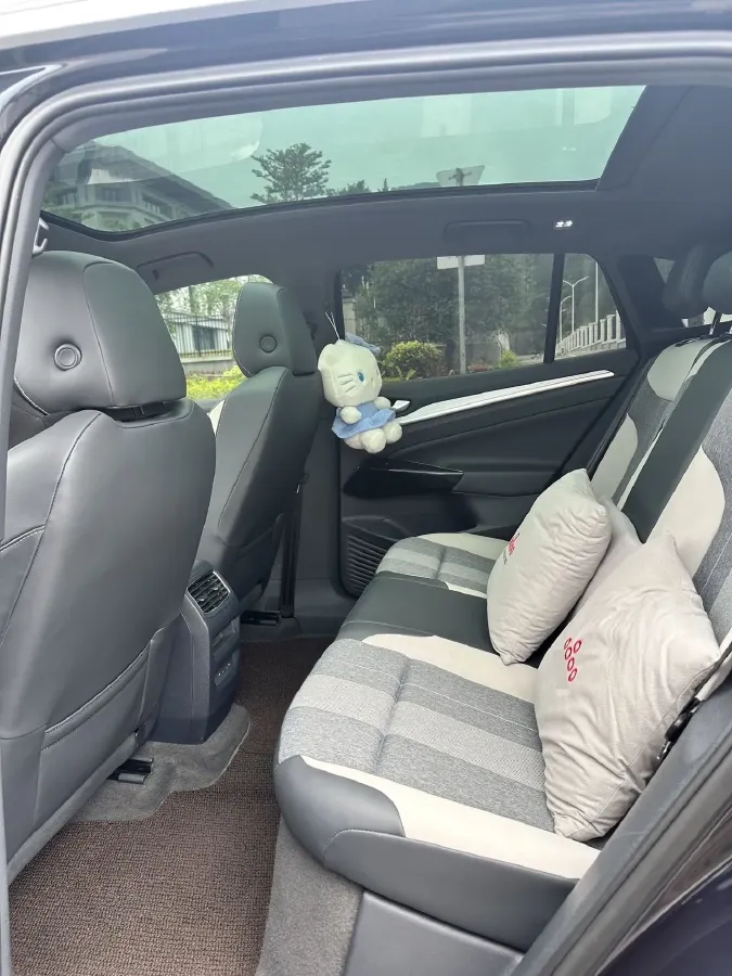 2024 Volkswagen ID.4 Crozz BEV 55.7KWH,autocango,china used car exporter,china ev exporter,chinese used car exporter,chinese used ev exporter