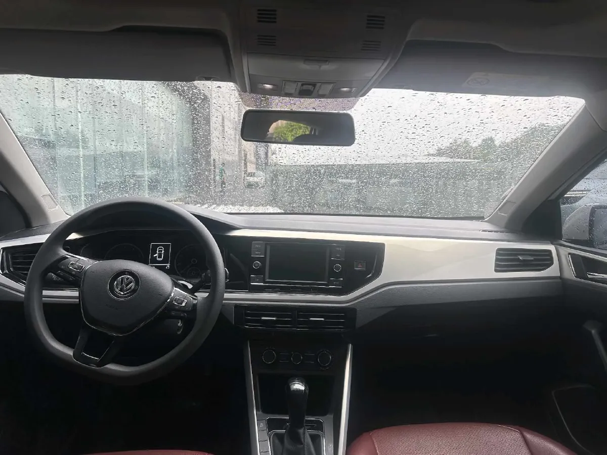 2019 Volkswagen Polo 1.5L 113HP L4 6AT,autocango,china used car exporter,china ev exporter,chinese used car exporter,chinese used ev exporter
