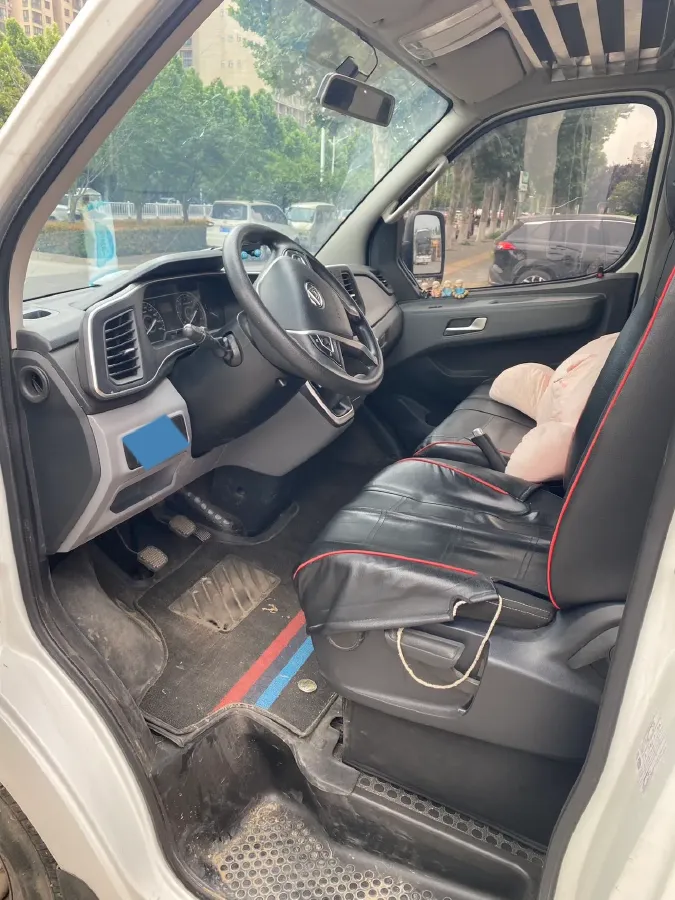 2023 MAXUS Interstellar 2.0T 143HP L4 6MT,autocango,china used car exporter,china ev exporter,chinese used car exporter,chinese used ev exporter