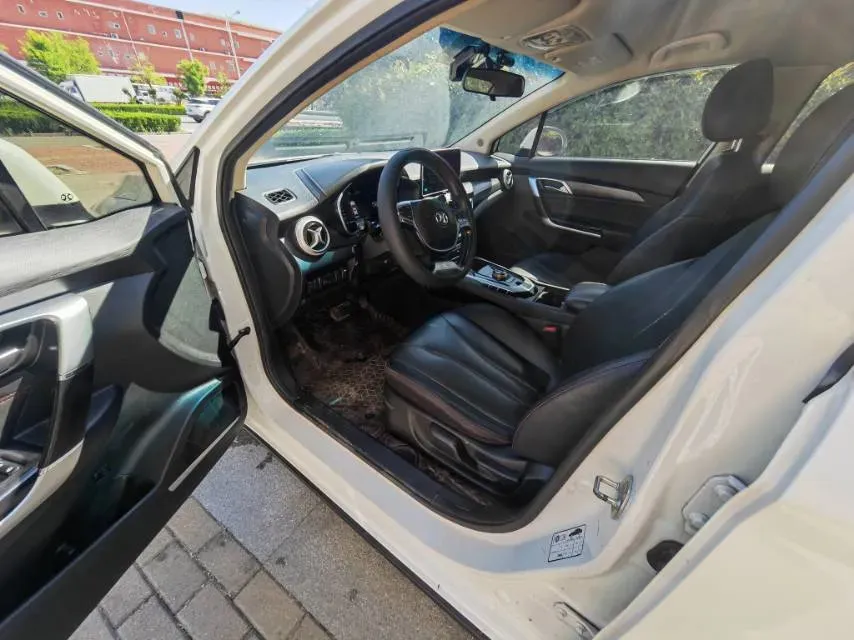 2018 BeiJing Auto EU5 BEV 53.66KWH,autocango,china used car exporter,china ev exporter,chinese used car exporter,chinese used ev exporter