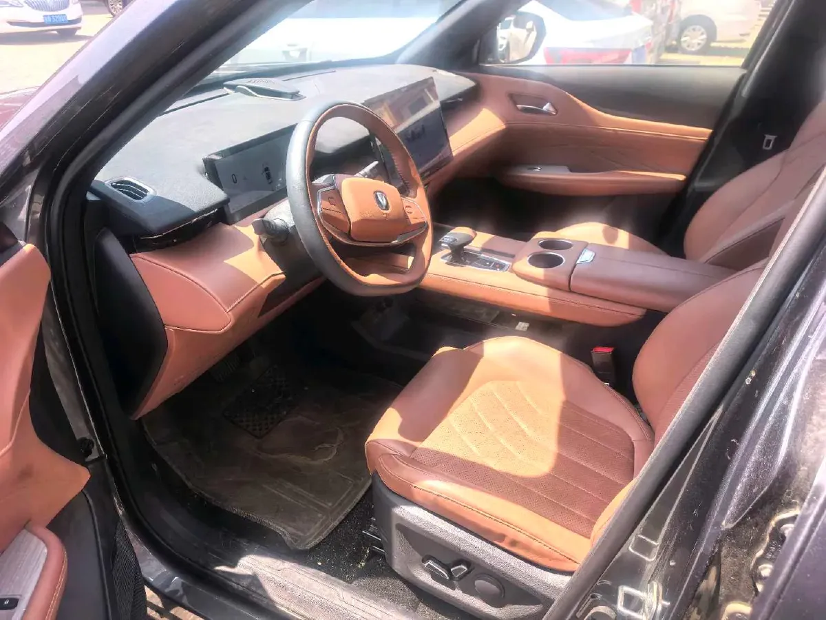 2024 ChangAn UNI-Z 1.5L 98HP L4 E-CVT PHEV 18.4KWH,autocango,china used car exporter,china ev exporter,chinese used car exporter,chinese used ev exporter