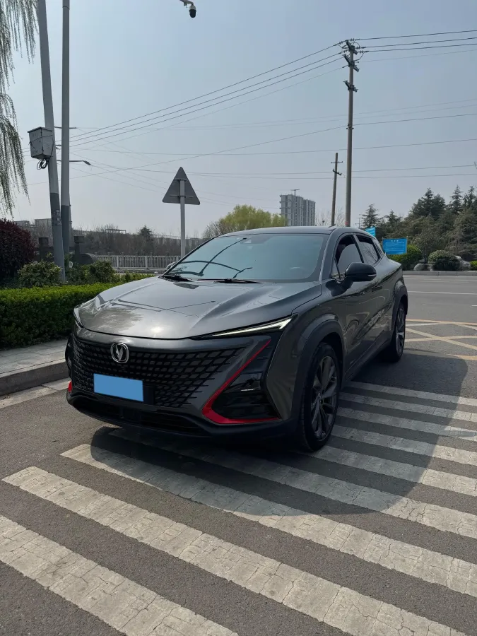 2021 ChangAn UNI-T 1.5T 180HP L4 7DCT,autocango,china used car exporter,china ev exporter,chinese used car exporter,chinese used ev exporter