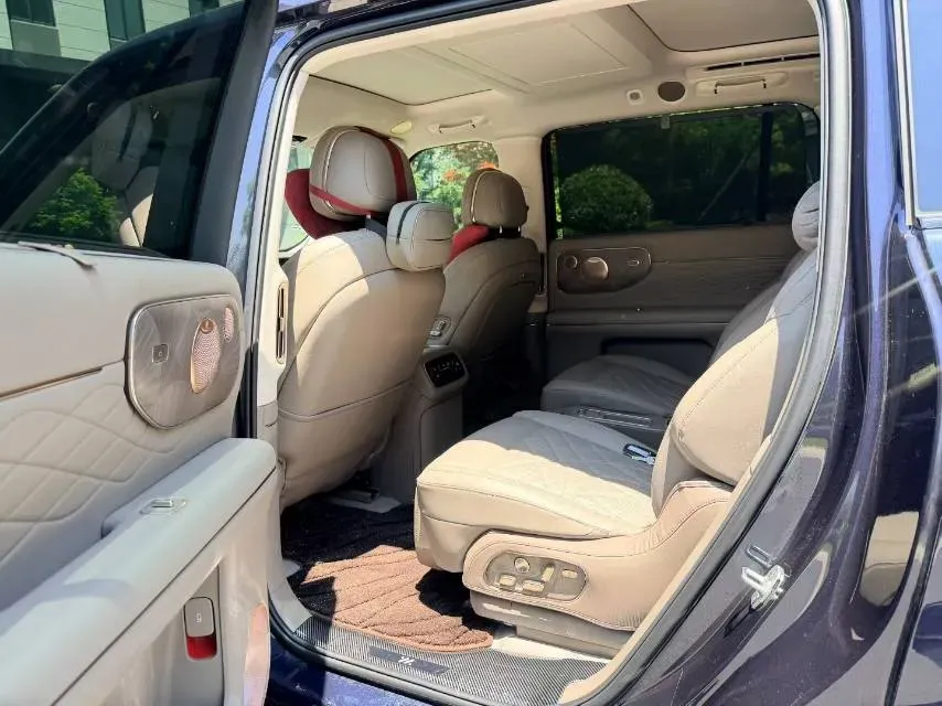 2026 IM LS9 REEV 155HP REEV,autocango,china used car exporter,china ev exporter,chinese used car exporter,chinese used ev exporter