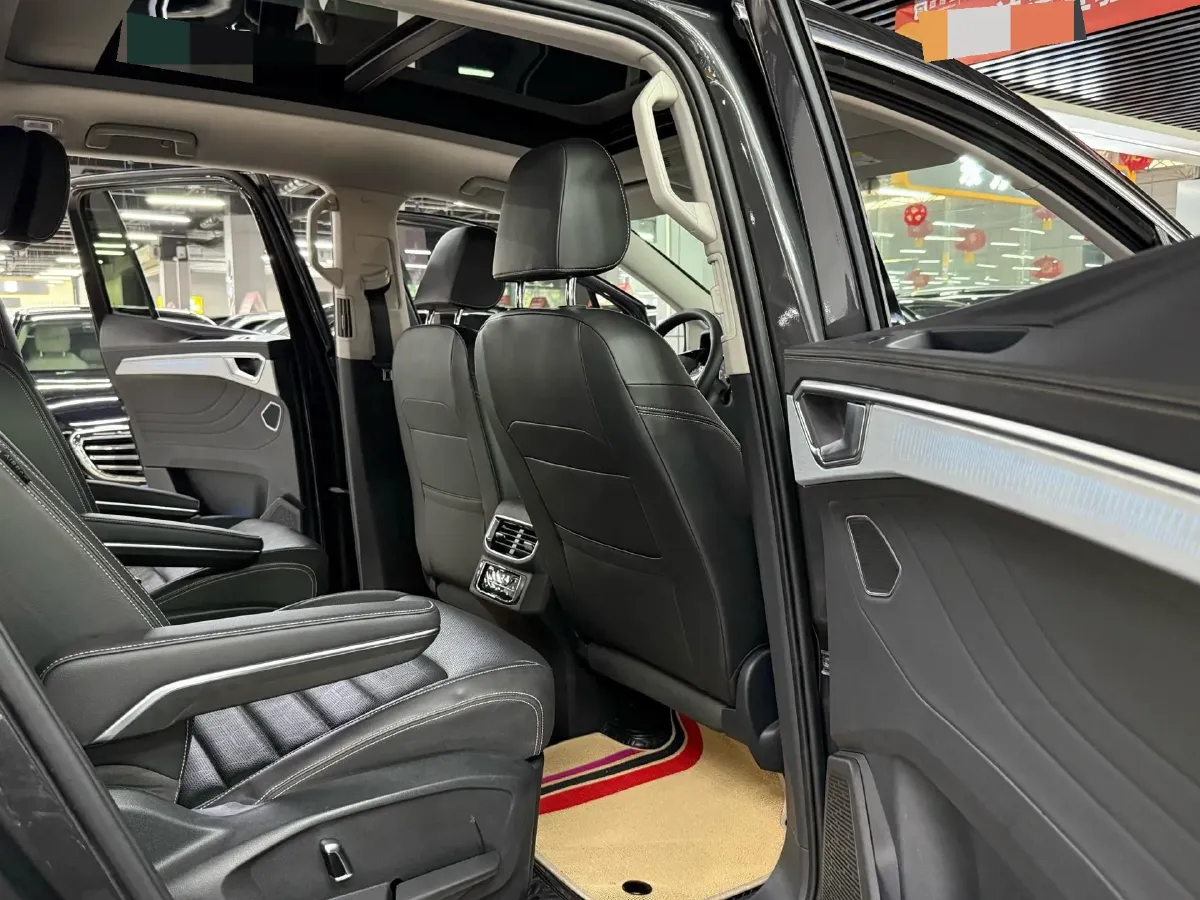 2022 Volkswagen Talagon 2.0T 220HP L4 7DCT,autocango,china used car exporter,china ev exporter,chinese used car exporter,chinese used ev exporter