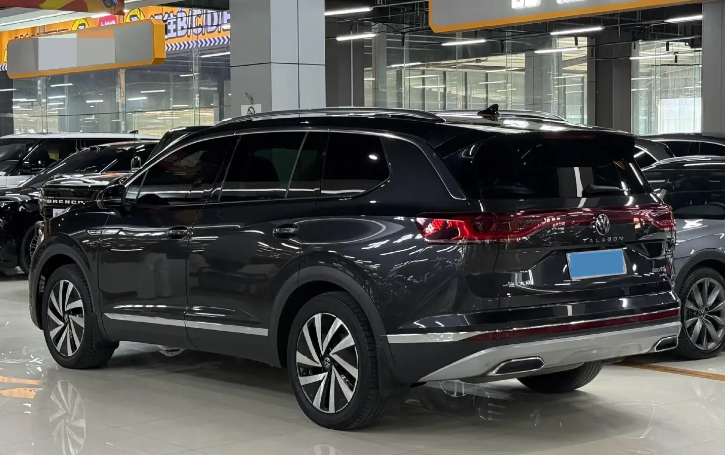 2022 Volkswagen Talagon 2.0T 220HP L4 7DCT,autocango,china used car exporter,china ev exporter,chinese used car exporter,chinese used ev exporter