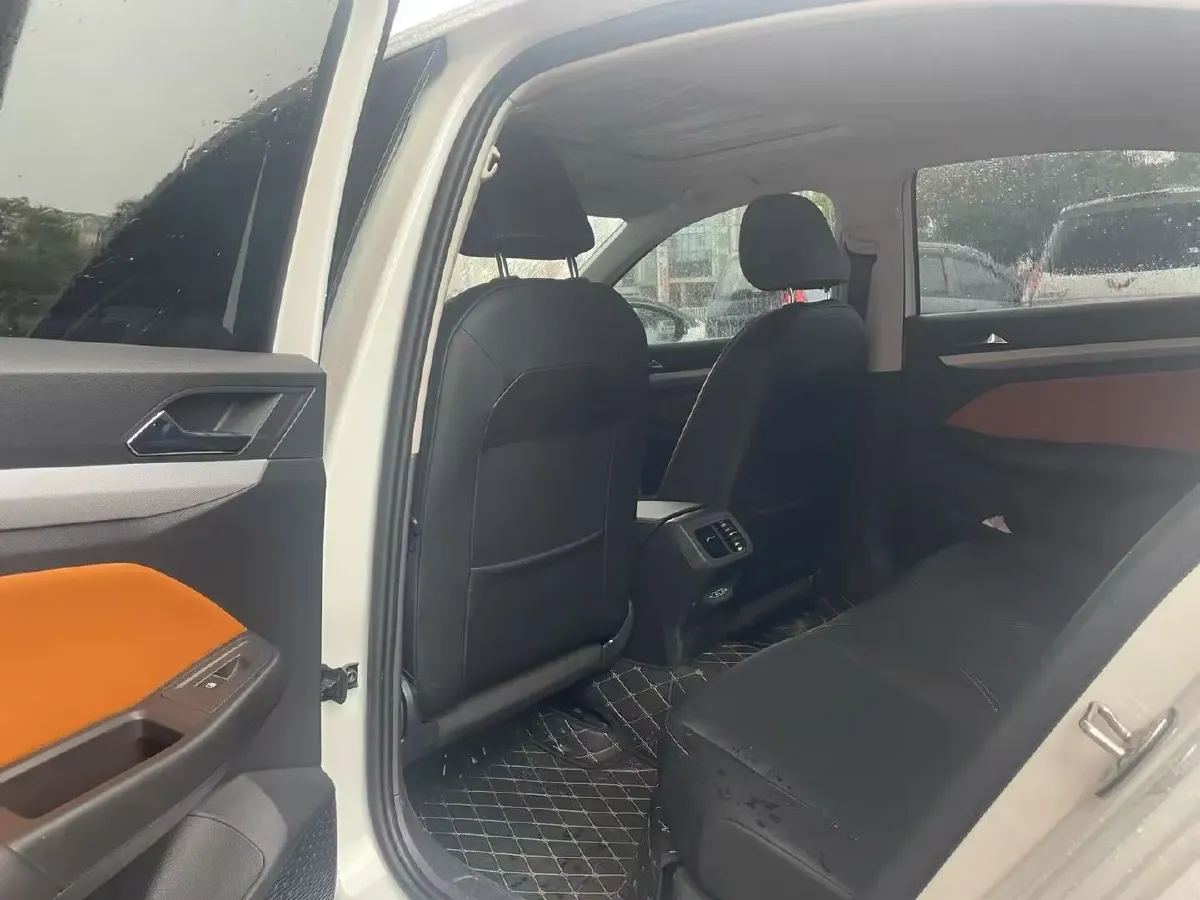 2025 Volkswagen Bora 1.2T 116HP L4 7DCT,autocango,china used car exporter,china ev exporter,chinese used car exporter,chinese used ev exporter