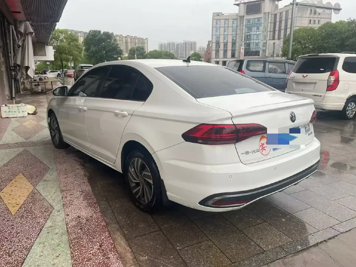 2025 Volkswagen Bora 1.2T 116HP L4 7DCT,autocango,china used car exporter,china ev exporter,chinese used car exporter,chinese used ev exporter