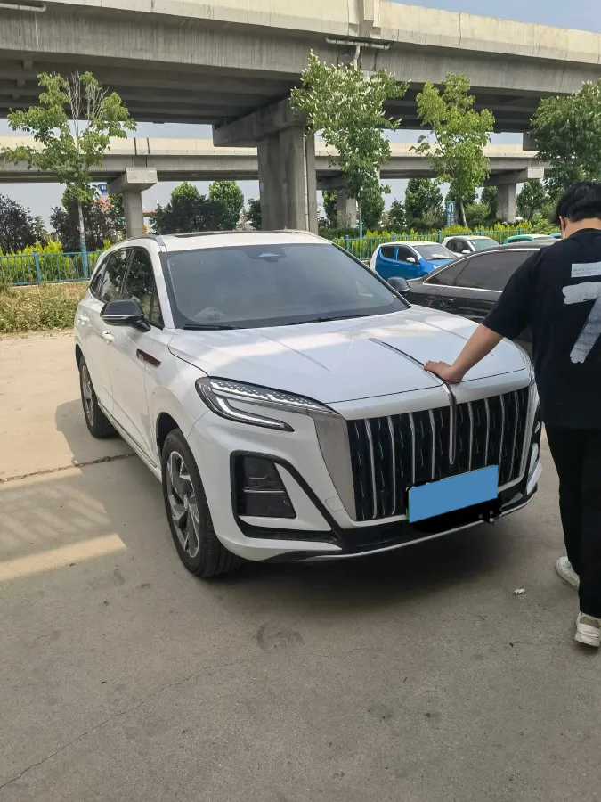 2025 HongQi HS3 1.5T 150HP L4 1DHT PHEV,autocango,china used car exporter,china ev exporter,chinese used car exporter,chinese used ev exporter