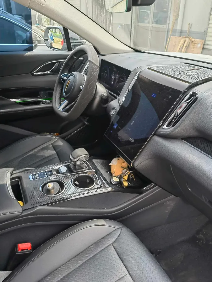 2025 HongQi HS3 1.5T 150HP L4 1DHT PHEV,autocango,china used car exporter,china ev exporter,chinese used car exporter,chinese used ev exporter