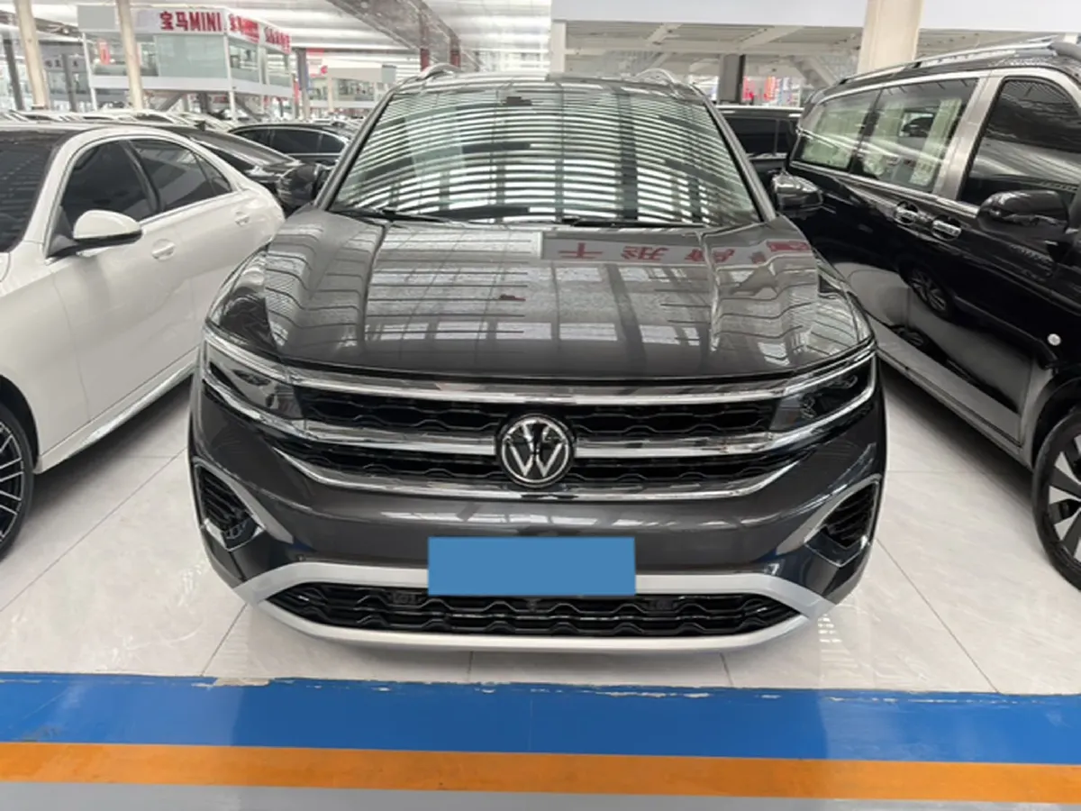 2022 Volkswagen Talagon 2.0T 220HP L4 7DCT,autocango,china used car exporter,china ev exporter,chinese used car exporter,chinese used ev exporter