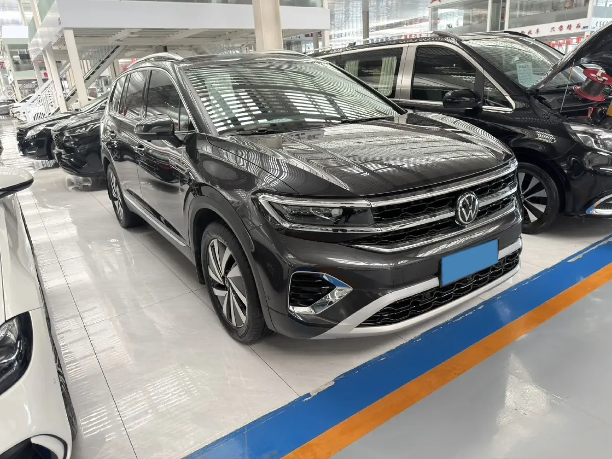 2022 Volkswagen Talagon 2.0T 220HP L4 7DCT,autocango,china used car exporter,china ev exporter,chinese used car exporter,chinese used ev exporter