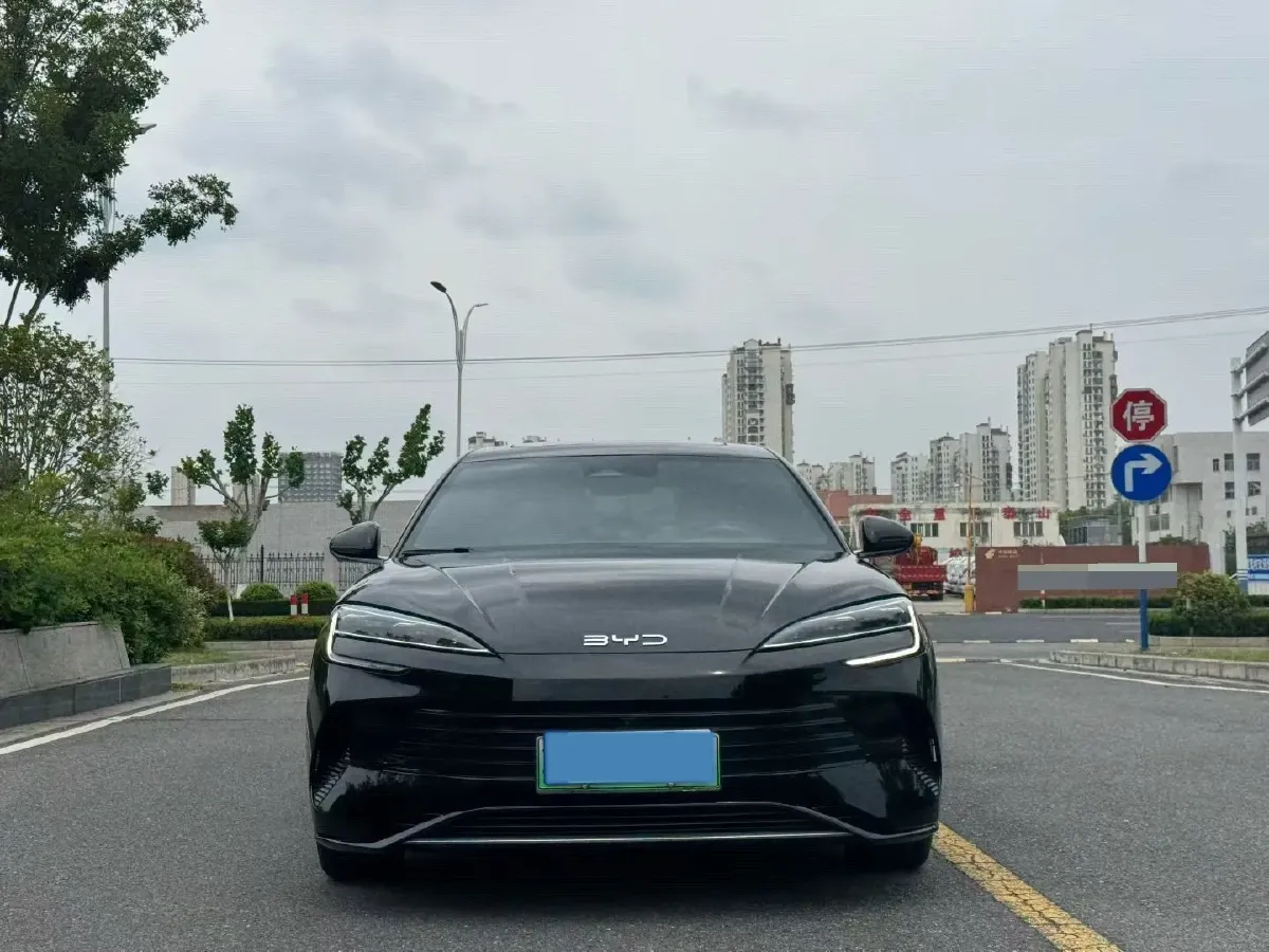 2024 BYD Seal 1.5L 110HP L4 E-CVT PHEV 17.6KWH,autocango,china used car exporter,china ev exporter,chinese used car exporter,chinese used ev exporter