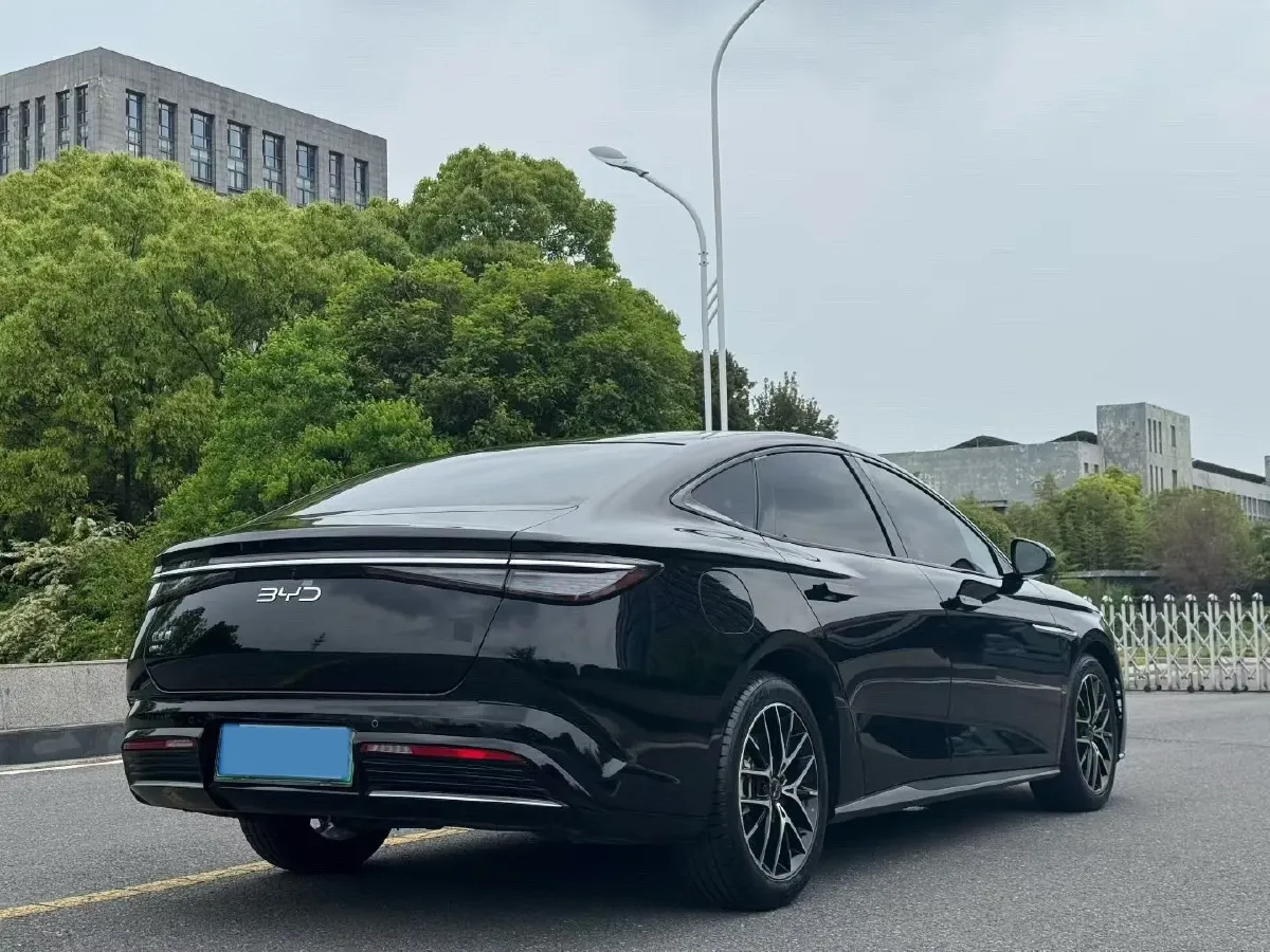 2024 BYD Seal 1.5L 110HP L4 E-CVT PHEV 17.6KWH,autocango,china used car exporter,china ev exporter,chinese used car exporter,chinese used ev exporter
