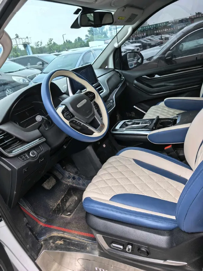 2021 MAXUS G20 2.0T 224HP L4 8AT,autocango,china used car exporter,china ev exporter,chinese used car exporter,chinese used ev exporter
