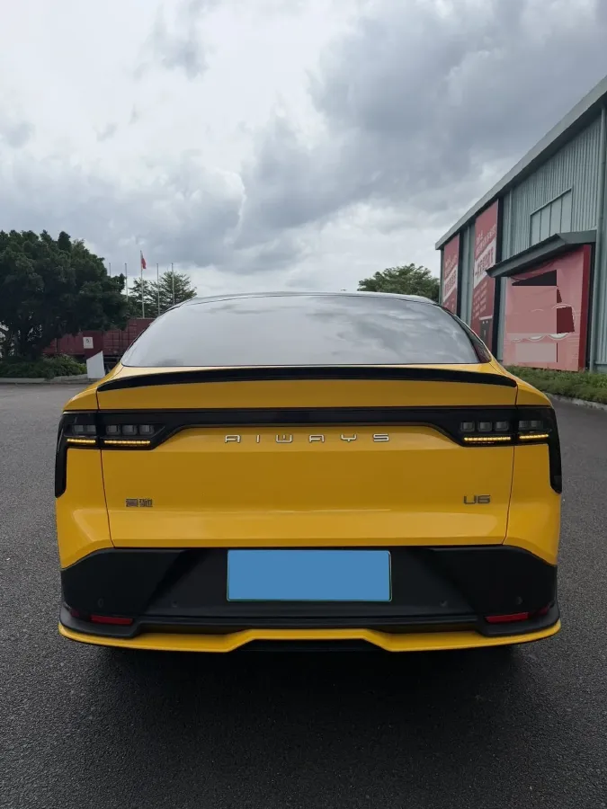 2023 Aiways U6 BEV 63KWH,autocango,china used car exporter,china ev exporter,chinese used car exporter,chinese used ev exporter