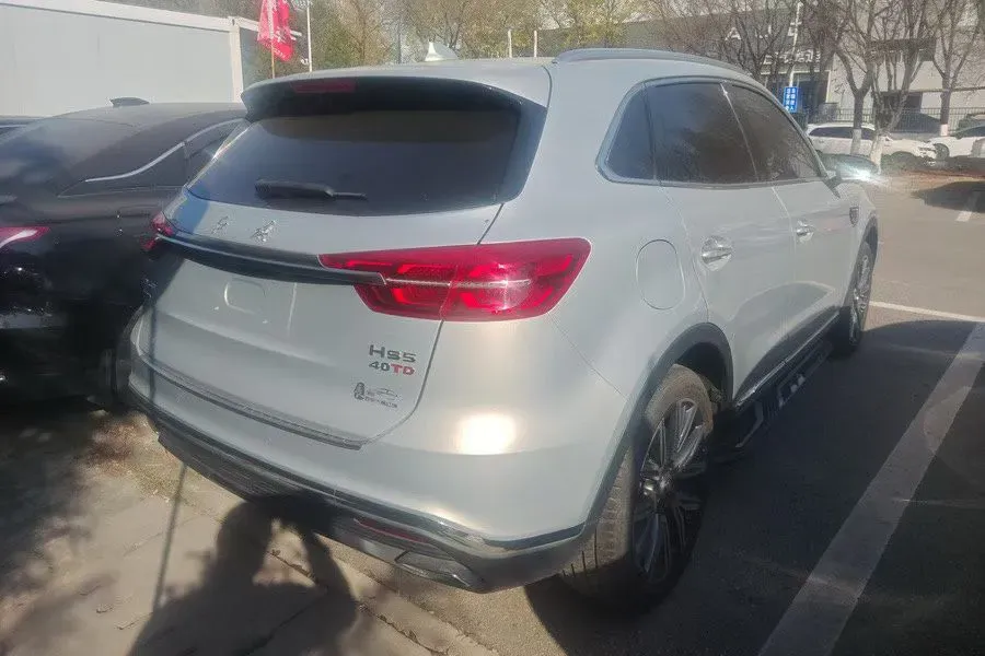 2022 HongQi HS5 2.0T 224HP L4 6AT,autocango,china used car exporter,china ev exporter,chinese used car exporter,chinese used ev exporter