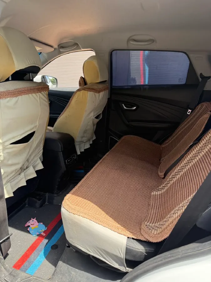 2021 Jetour X70M 1.5T 156HP L4 6DCT,autocango,china used car exporter,china ev exporter,chinese used car exporter,chinese used ev exporter