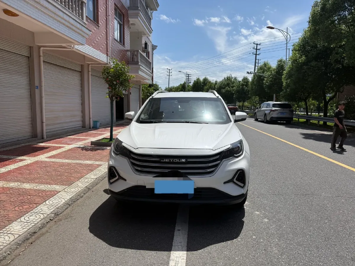 2021 Jetour X70M 1.5T 156HP L4 6DCT,autocango,china used car exporter,china ev exporter,chinese used car exporter,chinese used ev exporter