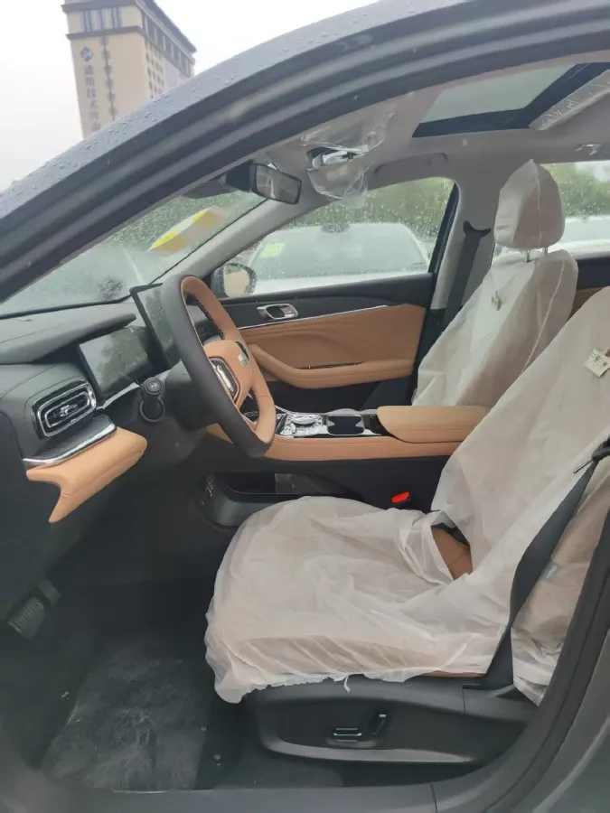 2025 Geely Galaxy A7 1.5L 112HP L4 1DHT PHEV,autocango,china used car exporter,china ev exporter,chinese used car exporter,chinese used ev exporter