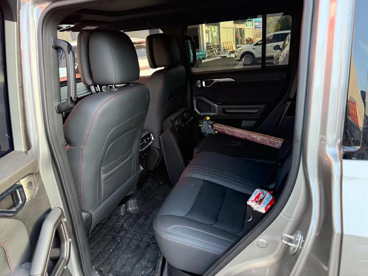 2023 Jetour Traveller 2.0T 254HP L4 7DCT,autocango,china used car exporter,china ev exporter,chinese used car exporter,chinese used ev exporter