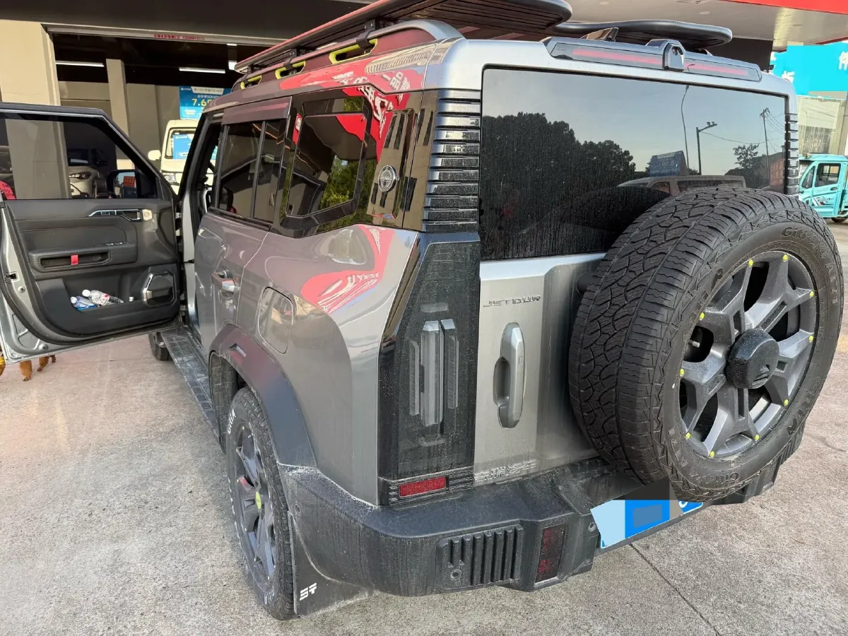 2023 Jetour Traveller 2.0T 254HP L4 7DCT,autocango,china used car exporter,china ev exporter,chinese used car exporter,chinese used ev exporter