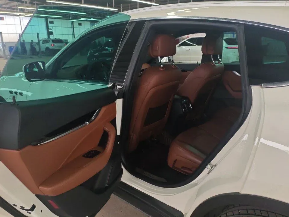 2019 Maserati Levante 3.0T 350HP V6 8AT,autocango,china used car exporter,china ev exporter,chinese used car exporter,chinese used ev exporter
