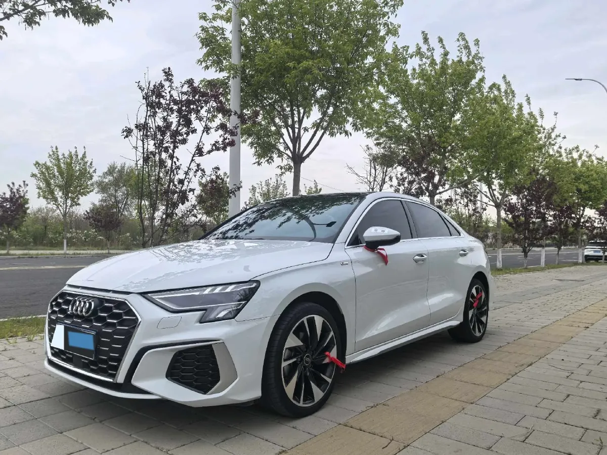 2022 Audi A3 1.4T 150HP L4 7DCT,autocango,china used car exporter,china ev exporter,chinese used car exporter,chinese used ev exporter